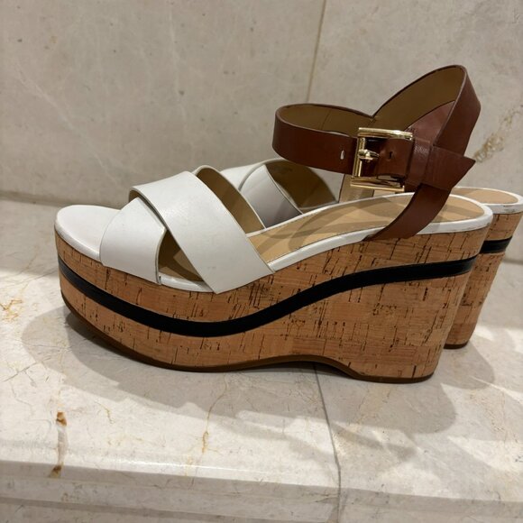 Michael Kors White & Tan Leather Cork Wedge Sandals Size 8 - Picture 3 of 8